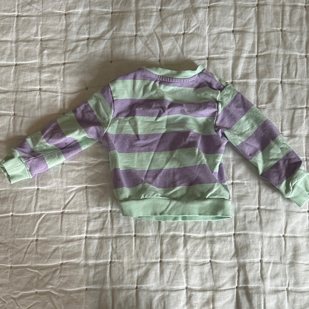 8 piece kids assorted tops and pants (050) - Picture 10 of 16